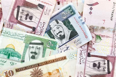 سعر صرف الدولار مقابل الريال السعودي